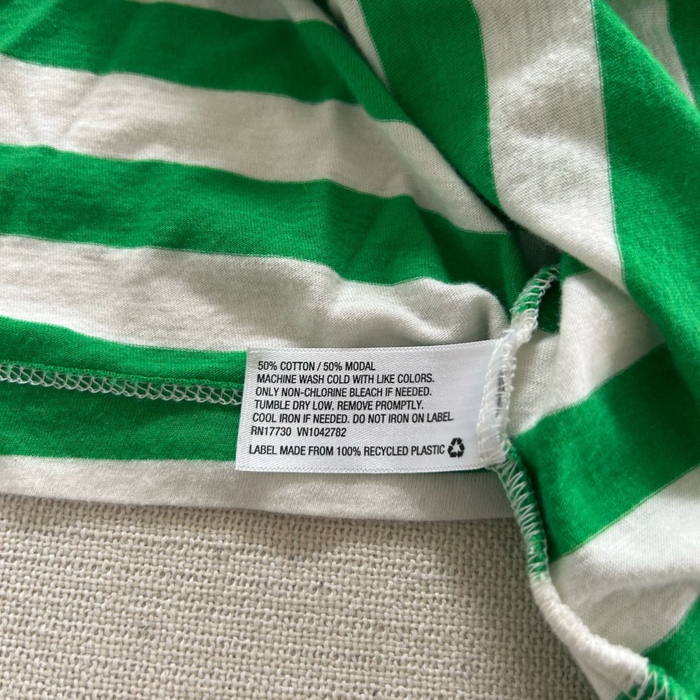 a new day womens Long Sleeve Green and White Striped cropped tee size medium - Picture 5 of 5